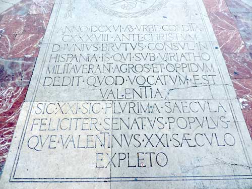 2016 12 31 74 valencia plaza virgen latin copy 2